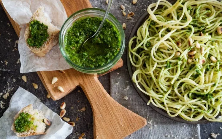 Ramslökspesto och spagetti