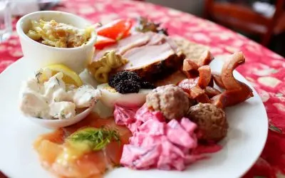 Vad ska man ha på ett klassiskt julbord  – Checklista
